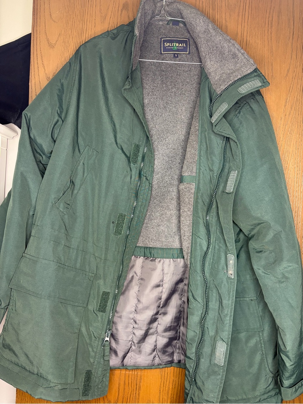 Splitrail Men’s Hunting Field Jacket with Gray Fleece Interior